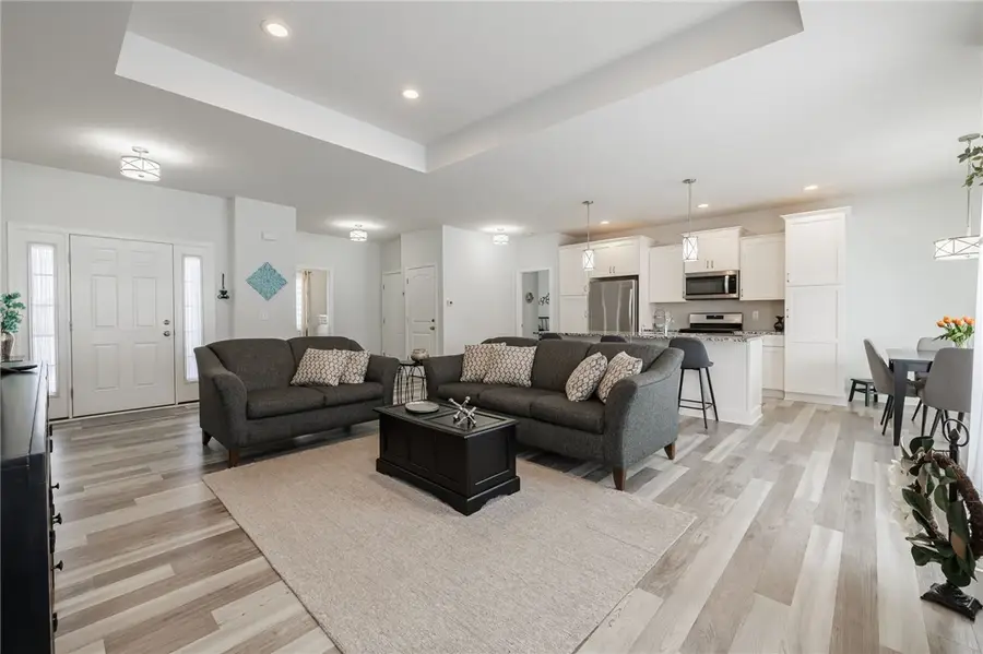 1461 Grand Meadows Way, Webster, NY 14580 - Image #3