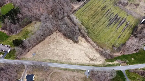 2971 Kittering Rd, Macedon, NY 14502