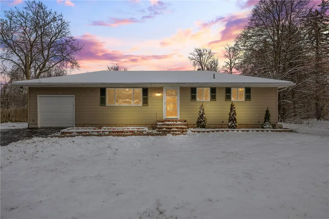 12 Vollmer Parkway, Rochester, NY 14623 - Image #1