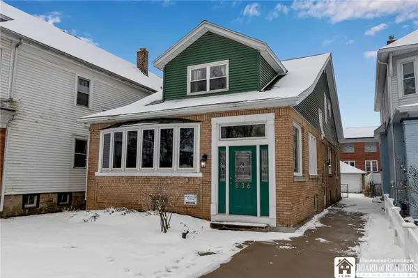 836 Mckinley Parkway, Buffalo, NY 14220