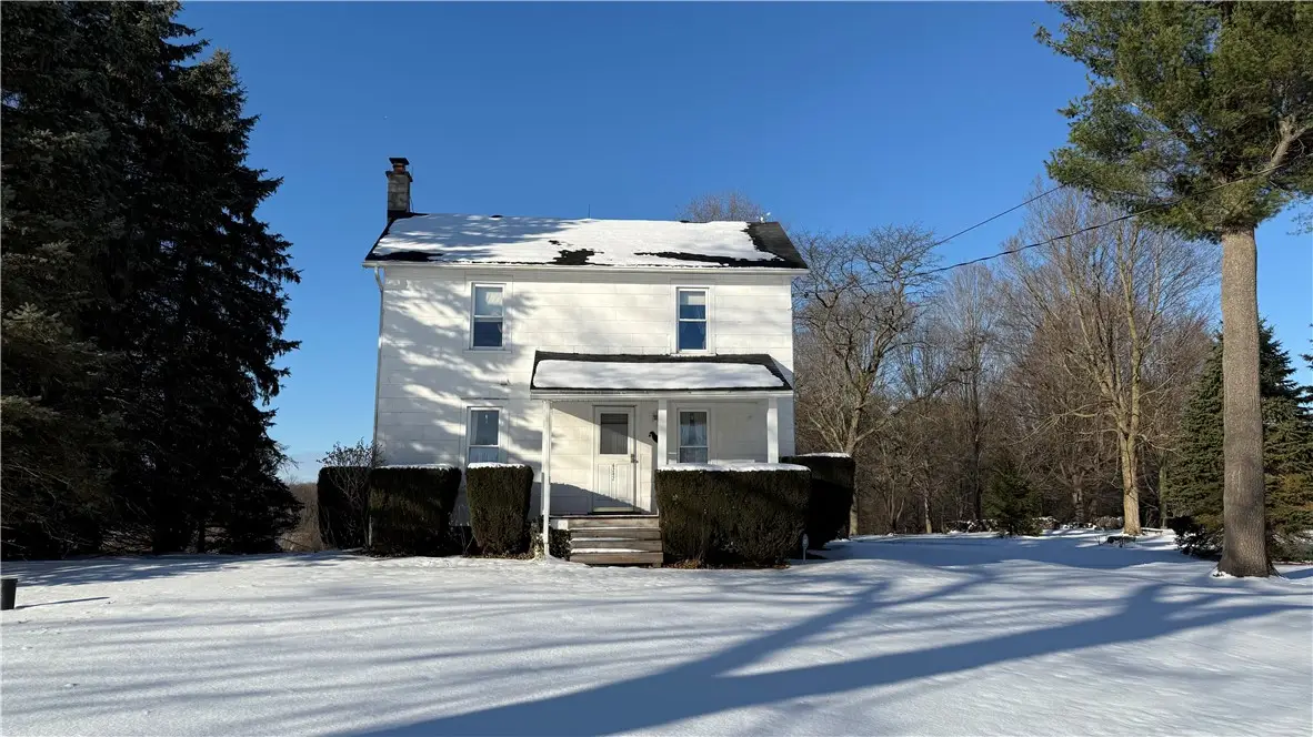 6242 Knowlesville Road, Oakfield, NY 14125 - Image #1
