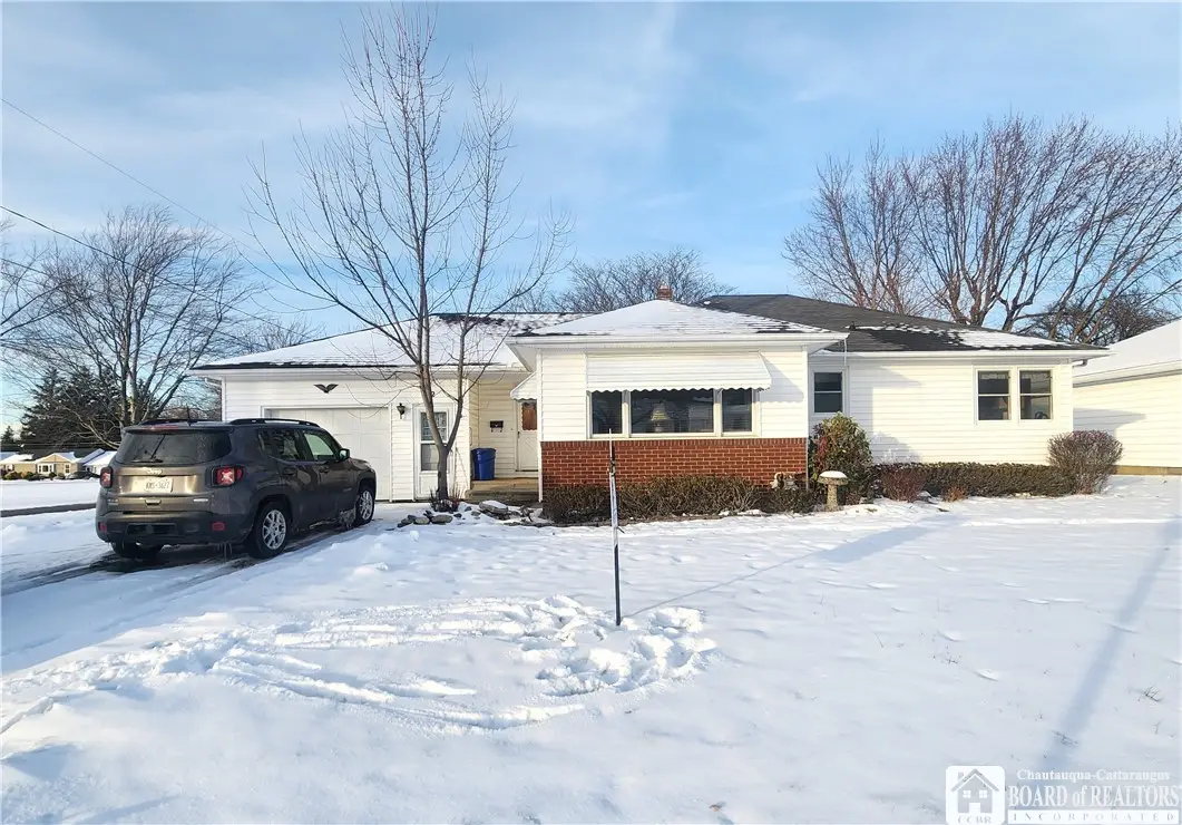 2 Leon Place, Fredonia, NY 14063 - Image #1