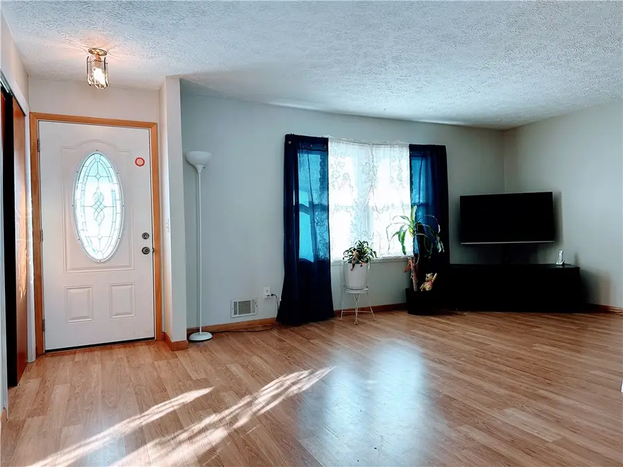 11 W Canon Dr, Rochester, NY 14624 - Image #3