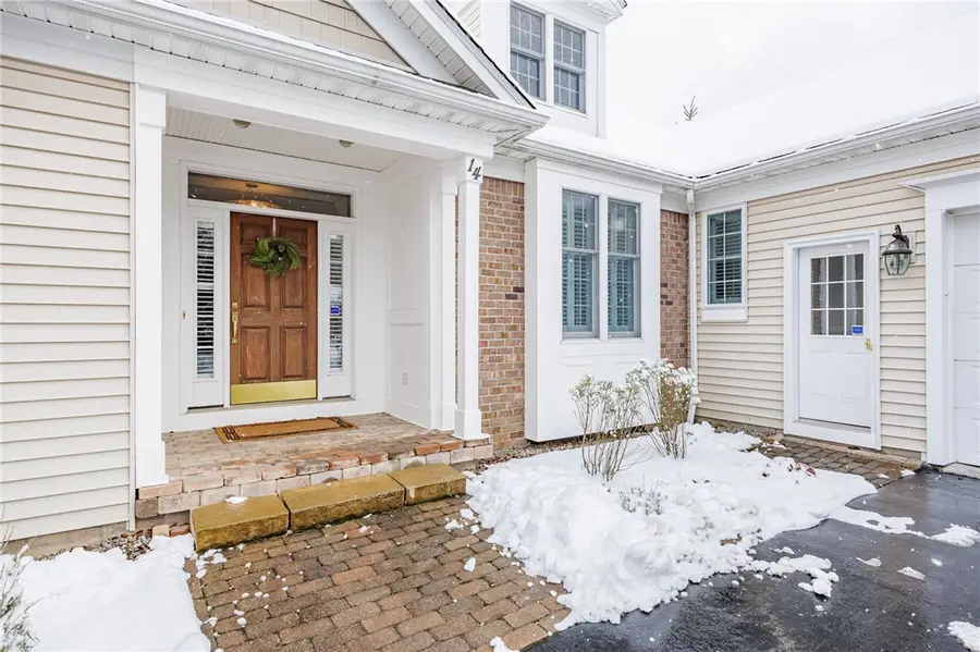 14 Connemara Drive, Pittsford, NY 14534 - Image #3