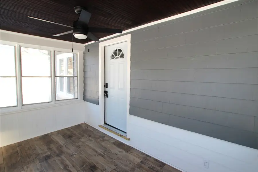 148 Canton Street, Rochester, NY 14606 - Image #2