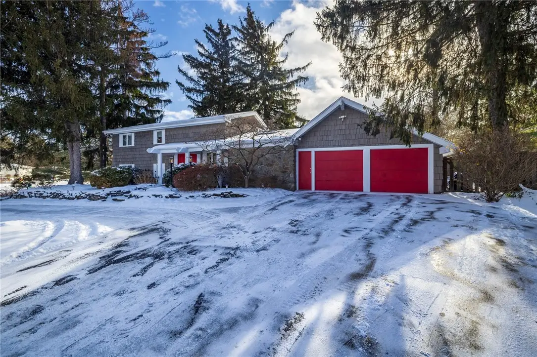 115 Towpath Lane, Rochester, NY 14618 - Image #1