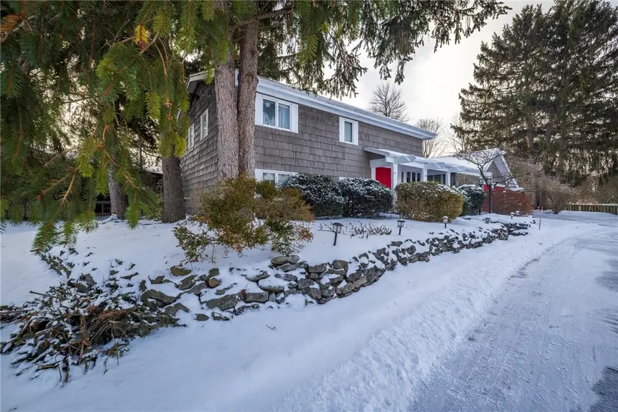 115 Towpath Lane, Rochester, NY 14618 - Image #2