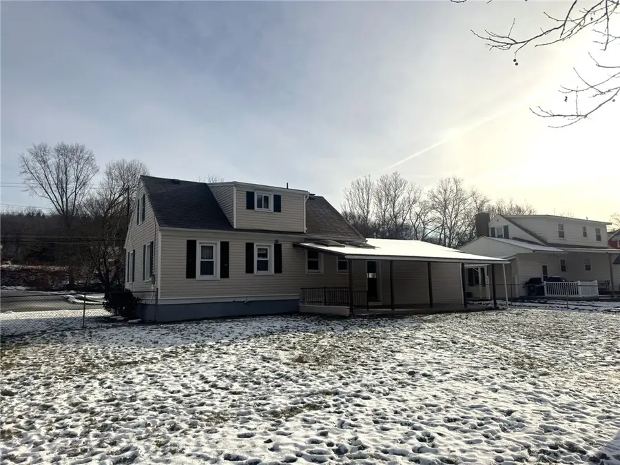 828 E Circle Drive, Vestal, NY 13850 - Image #3