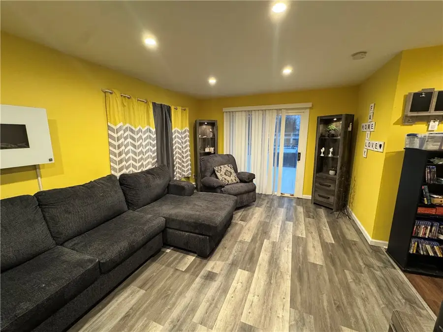 405 Ogden-parma Tl Road, Spencerport, NY 14559 - Image #3