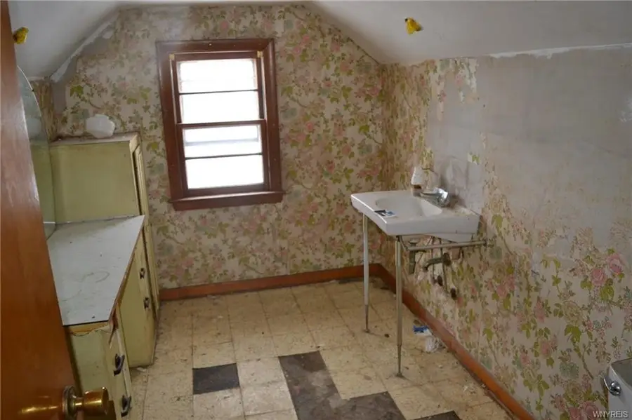 2001 Vermont Street, North Collins, NY 14111 - #3