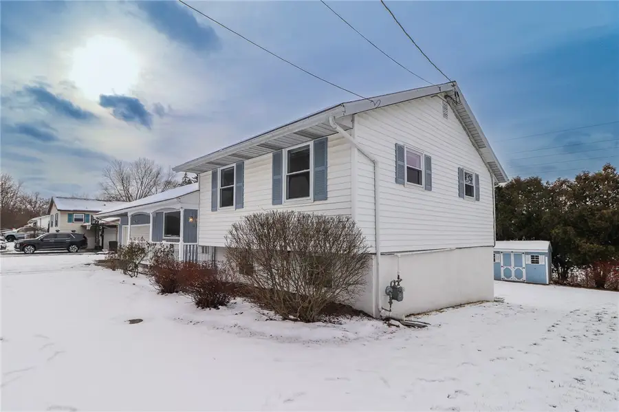 128 Camelot Drive, Horseheads, NY 14845 - Image #2