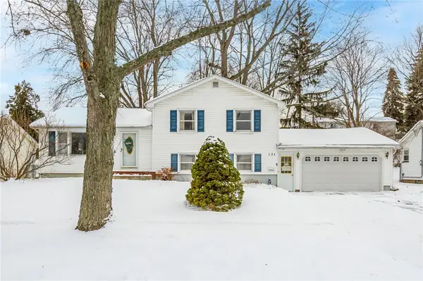 131 Meadow Circle, Rochester, NY 14609