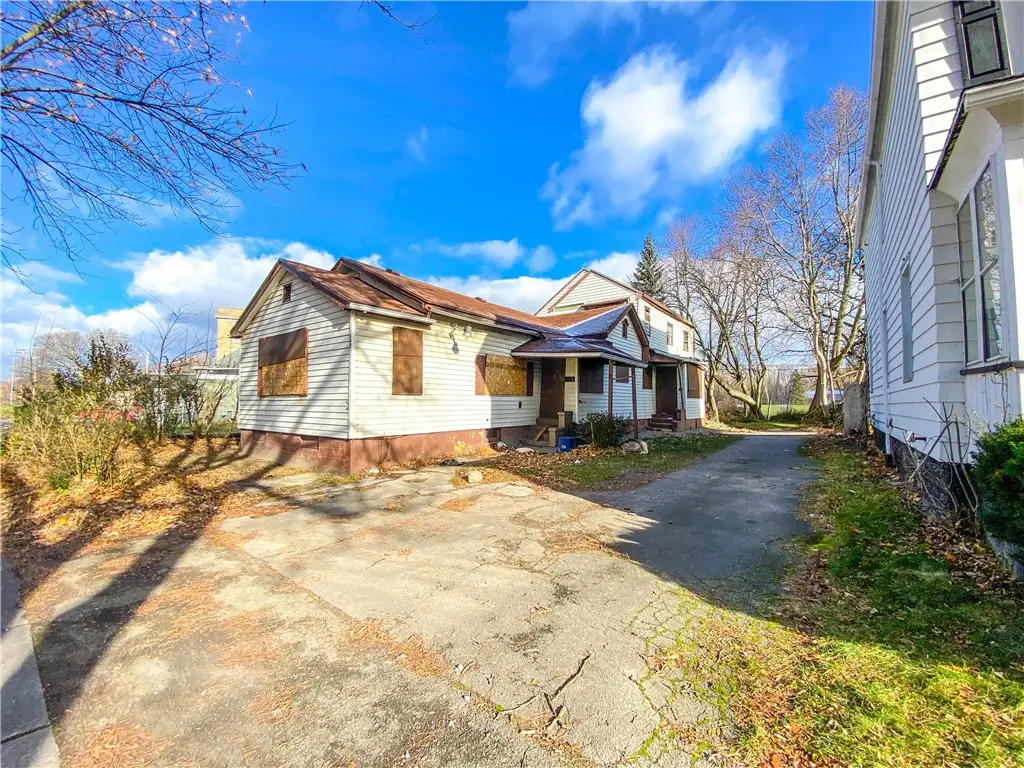 282 Parkway, Rochester, NY 14608 - Image #1