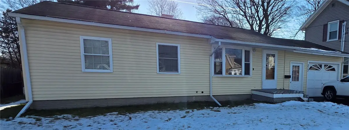 213 Kingsbury Avenue, Elmira, NY 14901 - #1