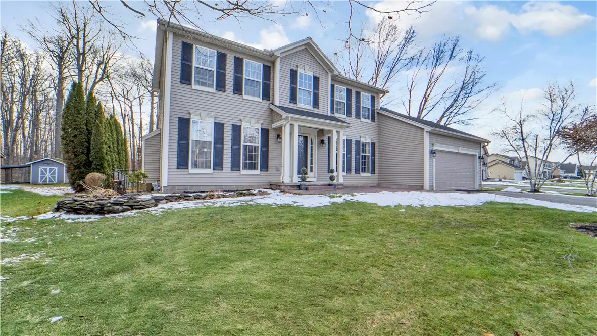 340 Creighton Lane, Rochester, NY 14612 - Image #1