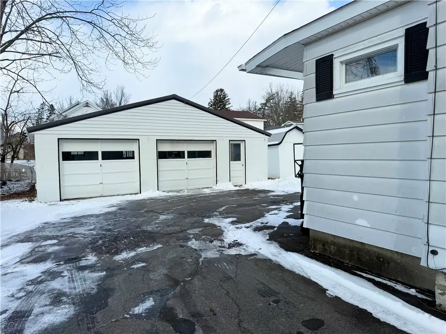 8 Porter Street, Seneca Falls, NY 13148 - Image #2