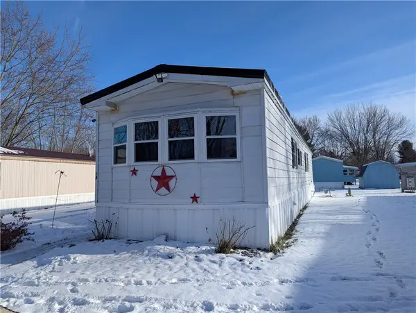 14 Edgewood Drive, Medina, NY 14103