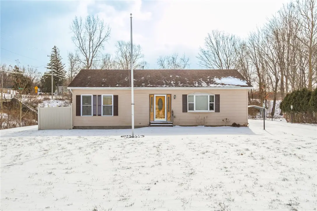 8509 Brookview Dr Drive, Honeoye, NY 14471 - Image #1