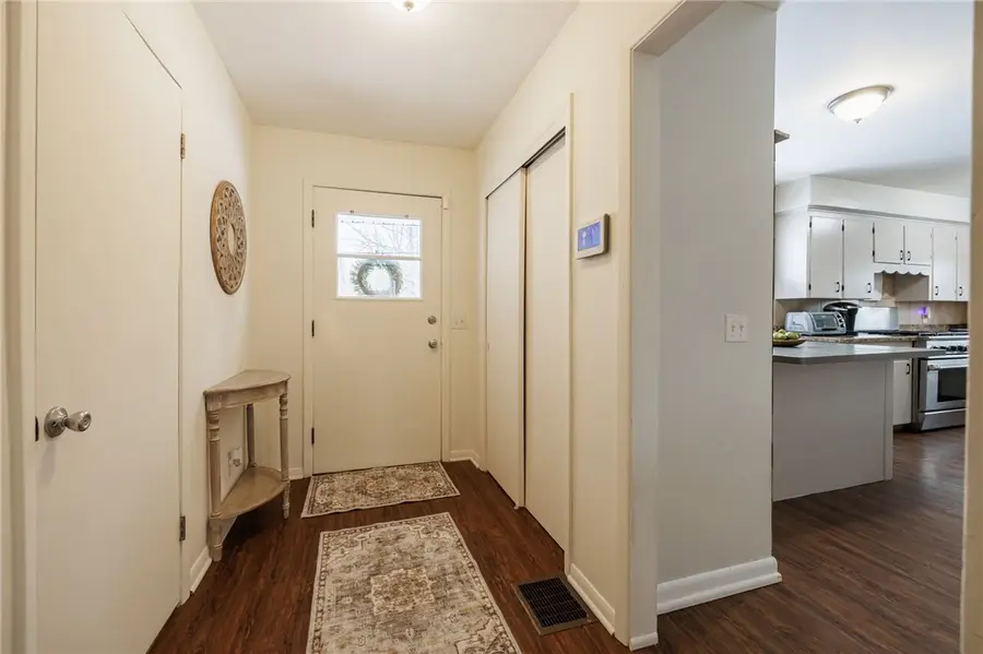 6071 Pannell Road, Farmington, NY 14425 - Image #2