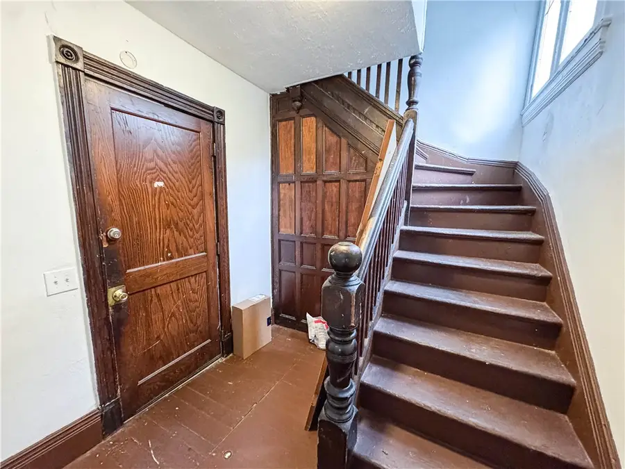 84 Avenue B, Rochester, NY 14621 - Image #2