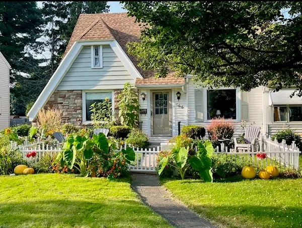 166 Thorncliffe Drive, Rochester, NY 14617