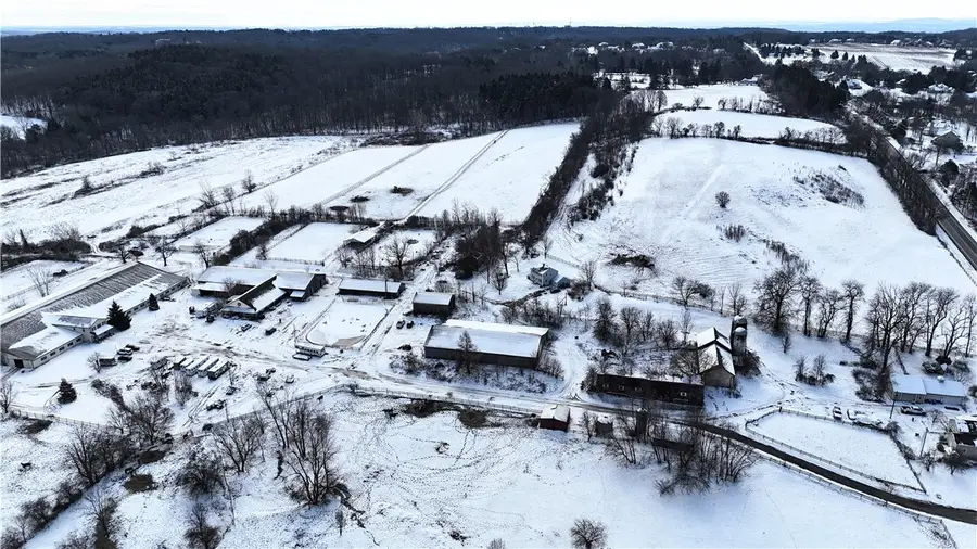 1889 Turk Hill, Fairport, NY 14450 - Image #3