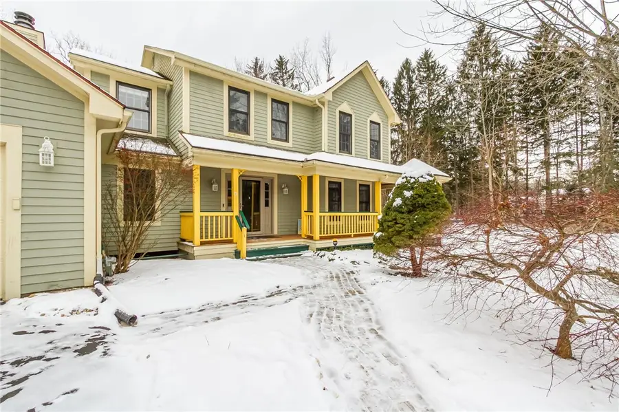 7151 Wildwood Lane, Victor, NY 14564 - Image #2