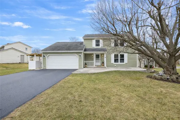 10 Haverhill Drive, Churchville, NY 14428