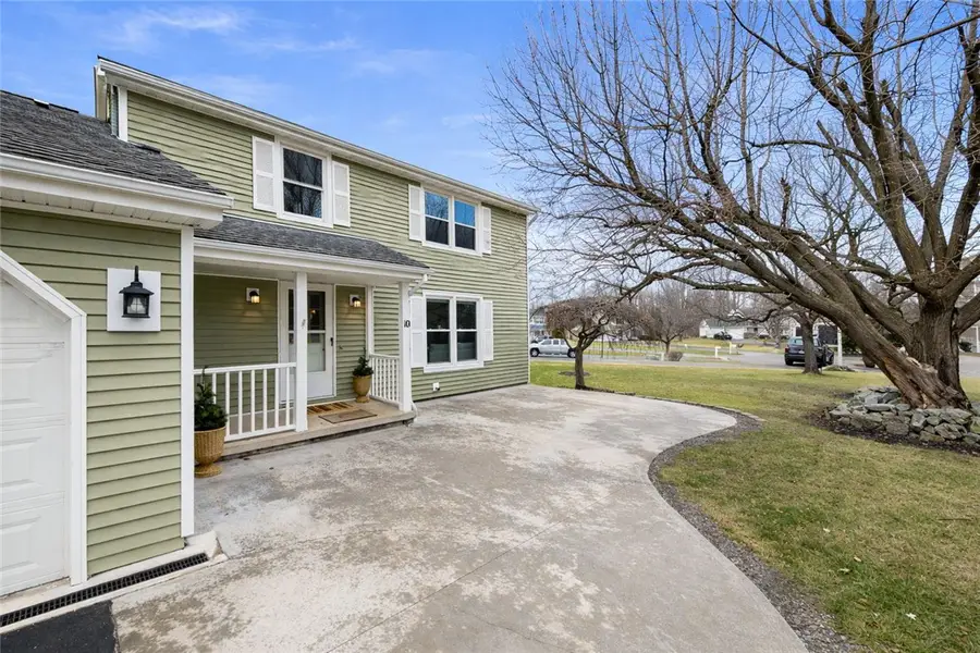 10 Haverhill Drive, Churchville, NY 14428 - Image #2