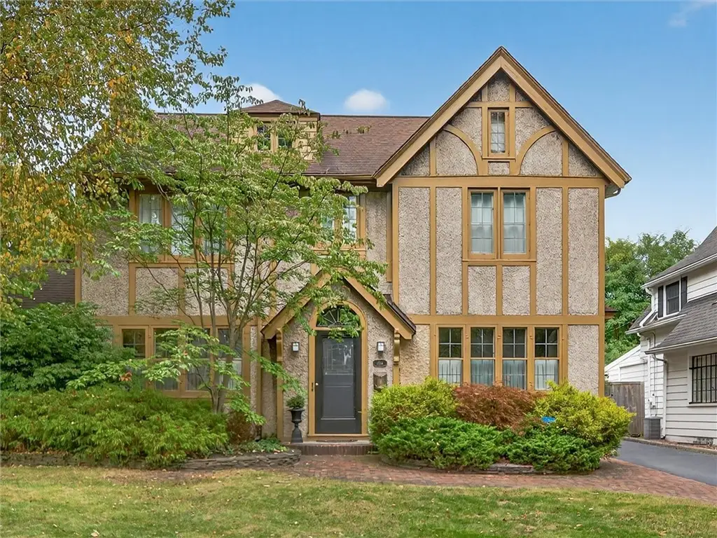 204 Oakdale Drive, Rochester, NY 14618 - Image #1