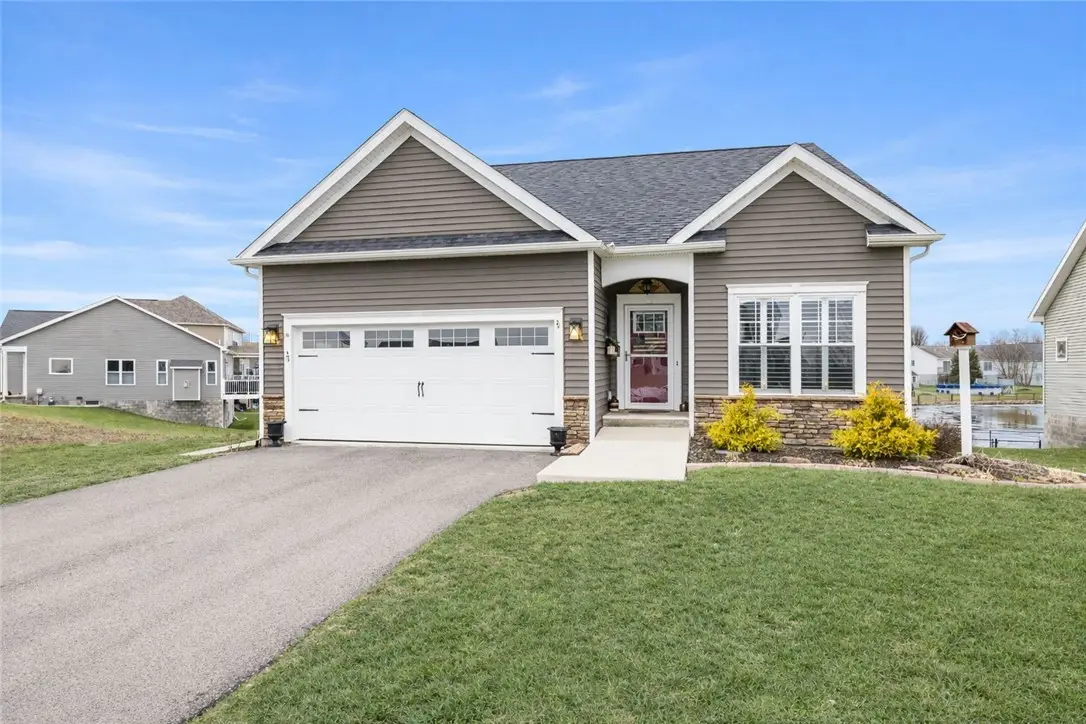 6113 Holly Creek Drive, Ontario, NY 14519 - Image #1