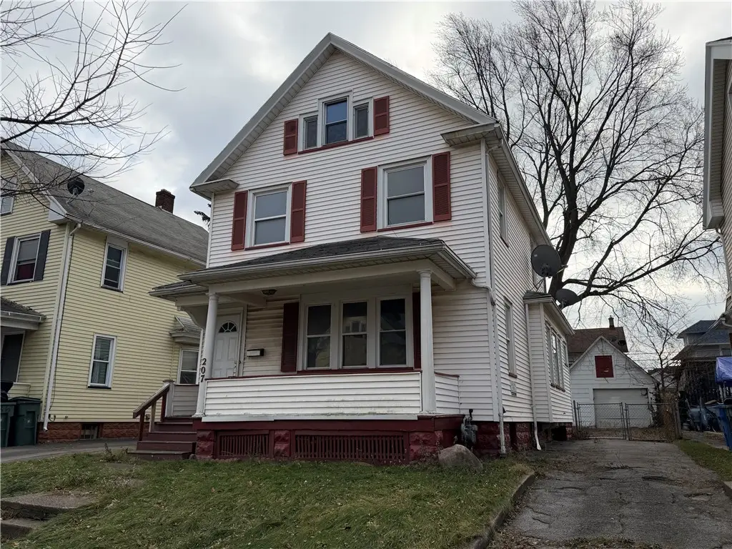207 Lux Street, Rochester, NY 14621 - Image #1