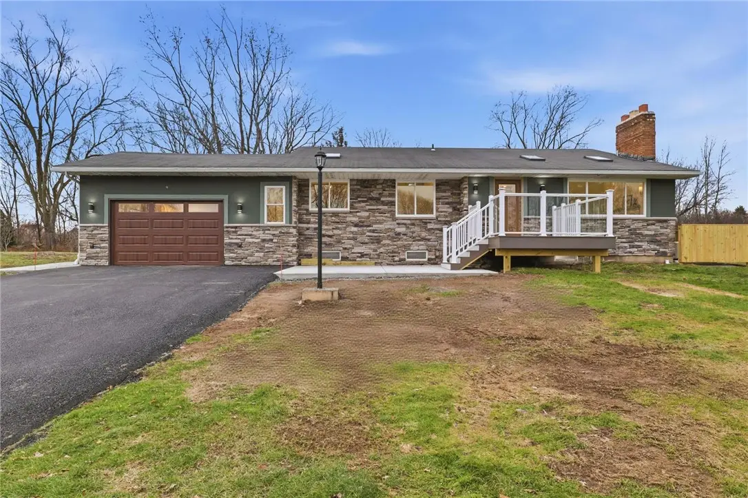 496 Ontario Drive, Ontario, NY 14519 - Image #1