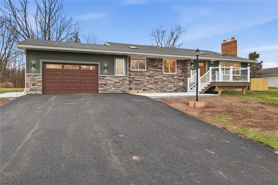 496 Ontario Drive, Ontario, NY 14519 - Image #2