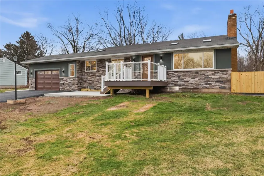 496 Ontario Drive, Ontario, NY 14519 - Image #3