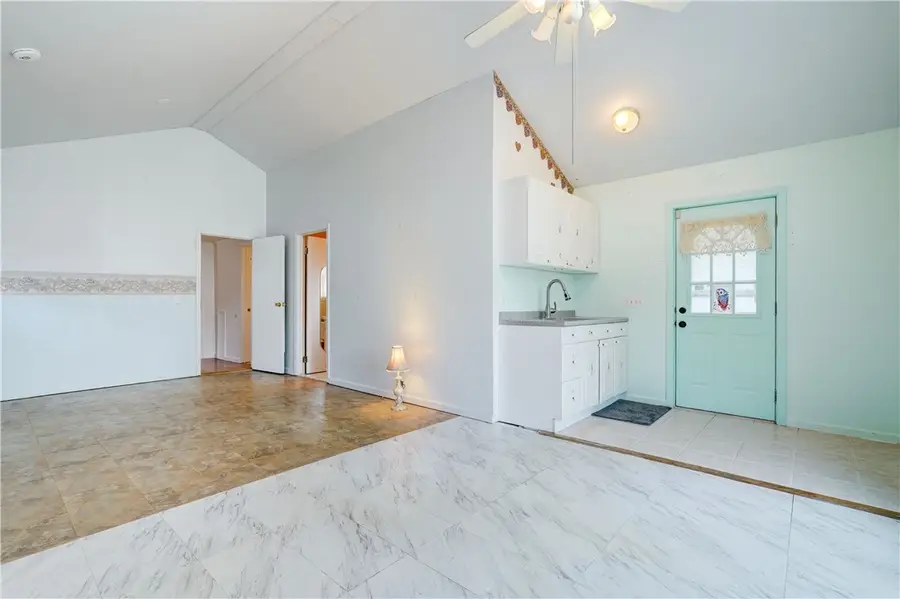 44 Ford Avenue, Rochester, NY 14606 - Image #3