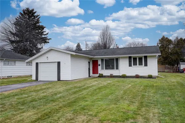 19 Ingram Drive, Rochester, NY 14624