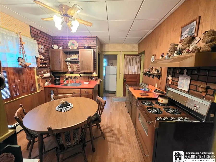 23 Alton Place, Jamestown, NY 14701 - Image #3