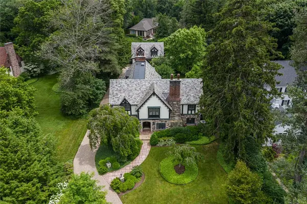 239 Sandringham Road, Rochester, NY 14610