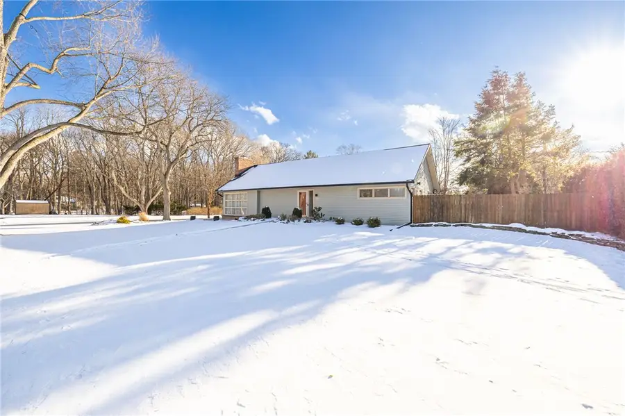 787 Corwin Road, Rochester, NY 14610 - Image #2