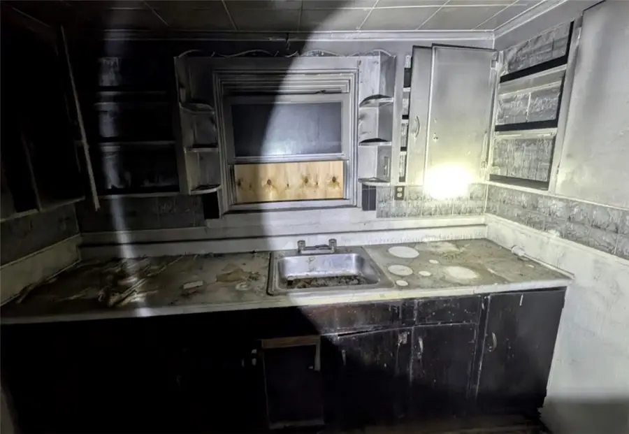 393 Cottage Street, Rochester, NY 14611 - Image #2