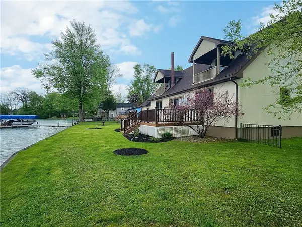 5896 W Lake Road, Auburn, NY 13021