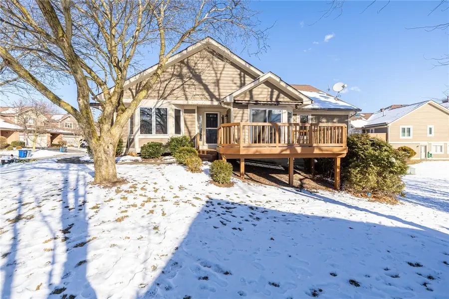 1063 Hillsboro Cove Circle, Webster, NY 14580 - Image #2