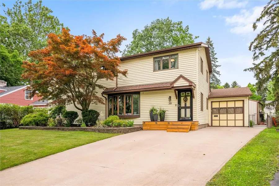 30 Lanark Crescent, Rochester, NY 14609 - Image #2