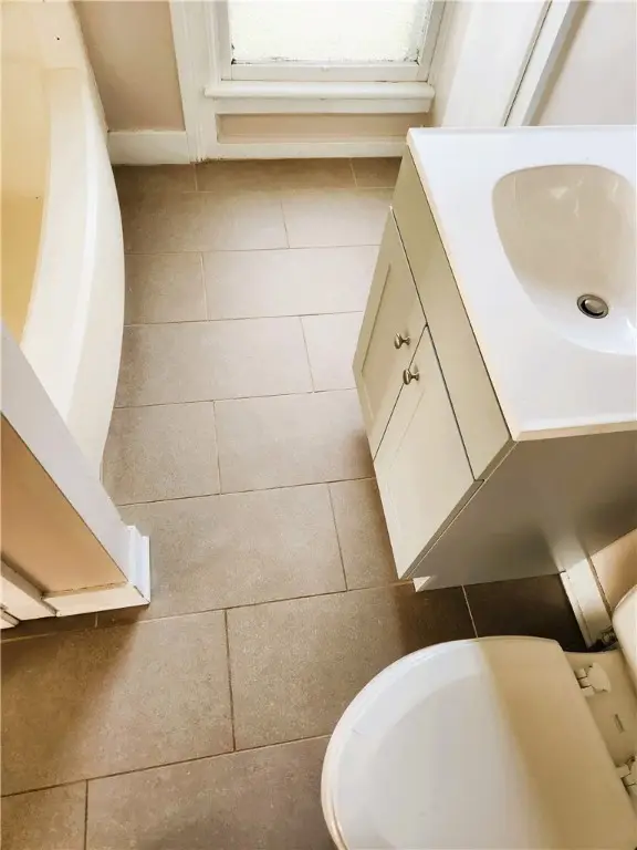 12 North Main Street, Holley, NY 14470 - Image #3