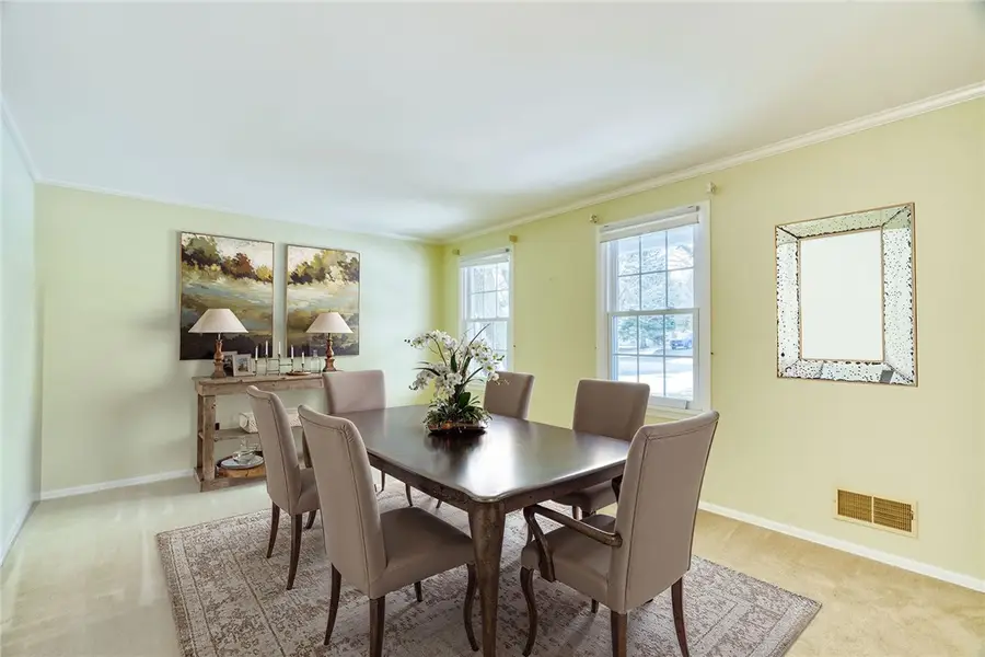 83 Country Downs Circle, Fairport, NY 14450 - Image #3