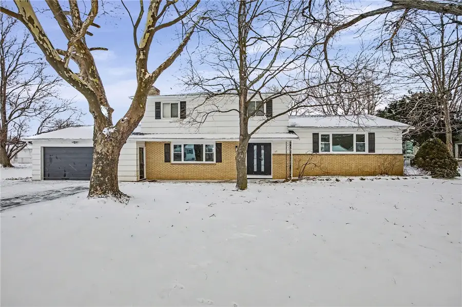 22 Shadywood Drive, Rochester, NY 14606 - Image #2