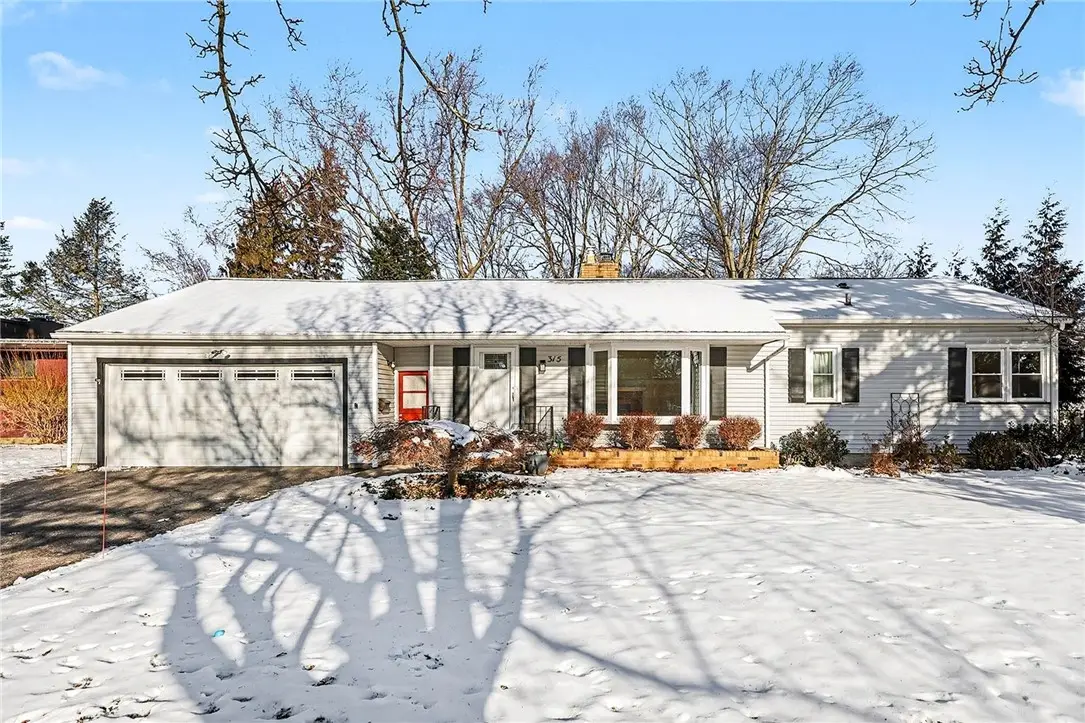 315 Brookview Drive, Rochester, NY 14617 - Image #1