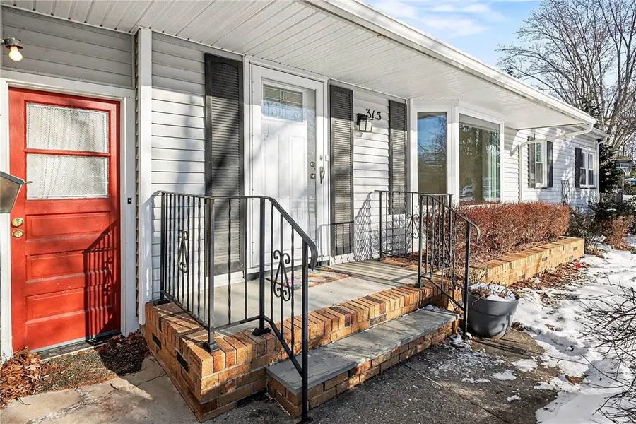 315 Brookview Drive, Rochester, NY 14617 - Image #2