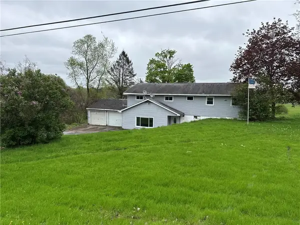 37 Hilltop Drive, Phoenix, NY 13135